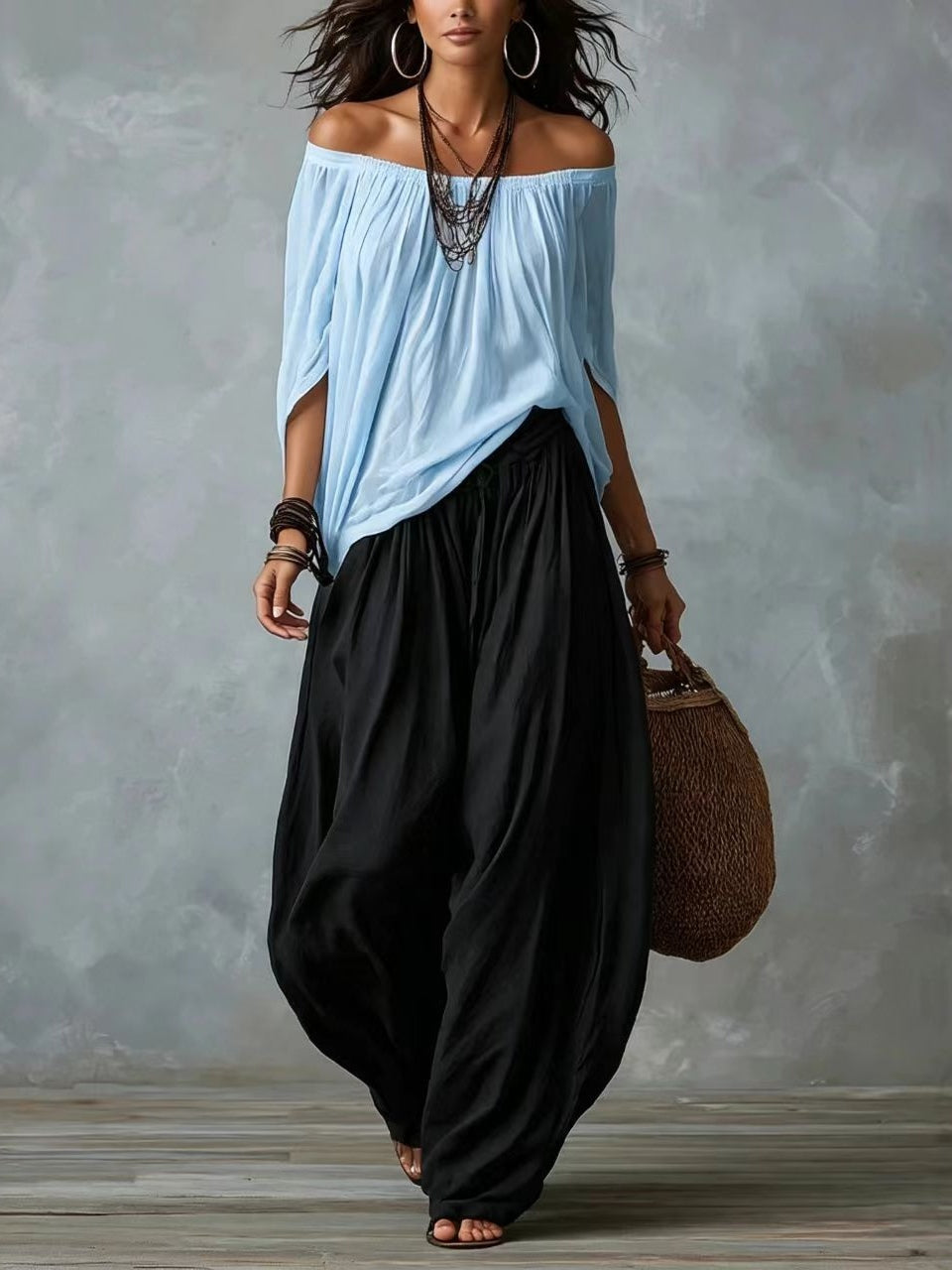Luisa | Conjunto de Top con Hombros Descubiertos y Pantalones Holgados Tipo Farol